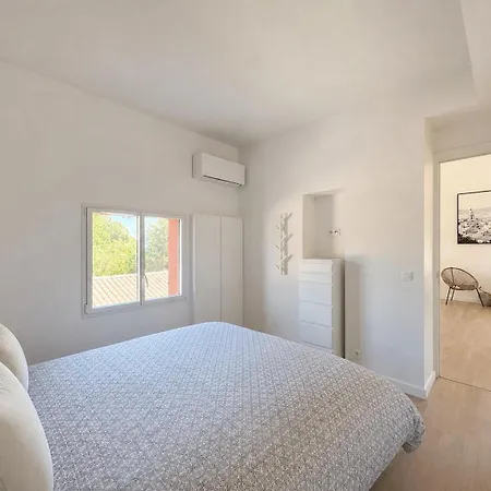 Panoramic Sea View, Rooftop, Air Conditioning, 2 Bedrooms, Parking