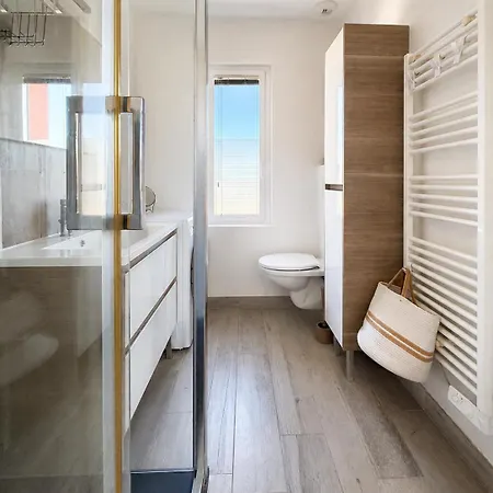 公寓 Panoramic Sea View, Rooftop, Air Conditioning, 2 Bedrooms, Parking 格里莫