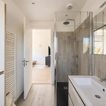 Panoramic Sea View, Rooftop, Air Conditioning, 2 Bedrooms, Parking 公寓 *