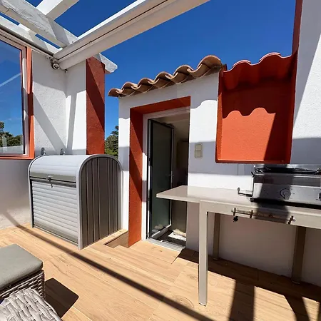 Panoramic Sea View, Rooftop, Air Conditioning, 2 Bedrooms, Parking 格里莫